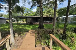 9530 E Briar Ct, Inverness, FL 34453 - Photo 23