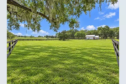 17490 SE 60th Street, Morriston, FL 32668 - Photo 5