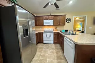 6346 NE 61st Ave Rd, Silver Springs, FL 34488 - Photo 17