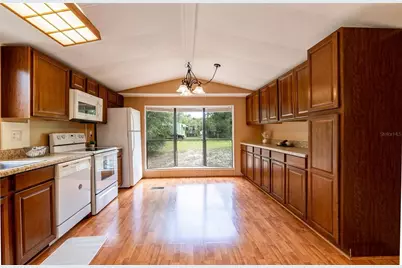 5865 NE 137th Terrace, Williston, FL 32696 - Photo 7