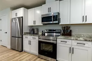 10391 NE 72nd St, Bronson, FL 32621 - Photo 13