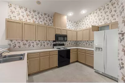 385 W Barclay Court, Beverly Hills, FL 34465 - Photo 17