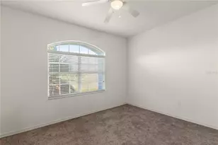 385 W Barclay Ct, Beverly Hills, FL 34465 - Photo 7