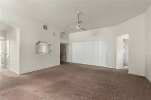 385 W Barclay Ct, Beverly Hills, FL 34465 - Photo 5