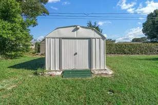 317 S Barbour St, Beverly Hills, FL 34465 - Photo 31