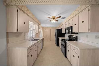 317 S Barbour Street, Beverly Hills, FL 34465 - Photo 11