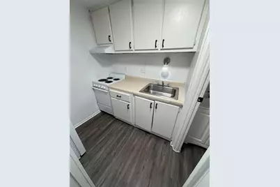 420-420 Mills Street #10, Leesburg, FL 34748 - Photo 5