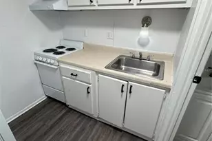 420-420 Mills St, Leesburg, FL 34748 - Photo 5
