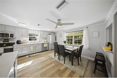 20911 NE 142nd Place, Salt Springs, FL 32134 - Photo 23