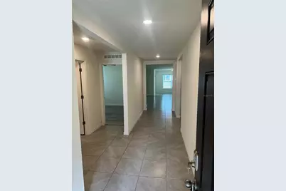 6911 SE 112th Lane, Belleview, FL 34420 - Photo 3
