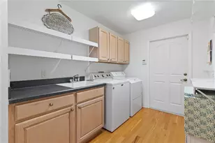1800 St James Cir, The Villages, FL 32162 - Photo 43