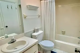3927 NE 21st Ln, Ocala, FL 34470 - Photo 9
