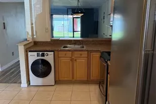 6308 Newtown Cir, Tampa, FL 33615 - Photo 7