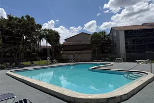 6308 Newtown Cir, Tampa, FL 33615 - Photo 3