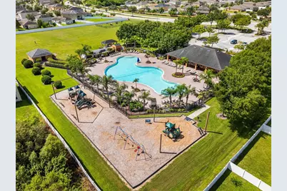 10421 Carloway Hills Drive, Wimauma, FL 33598 - Photo 17