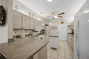 17929 SE 107th Ct, Summerfield, FL 34491 - Photo 13