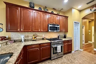 2336 Shirecrest Cove Way, Lutz, FL 33558 - Photo 11