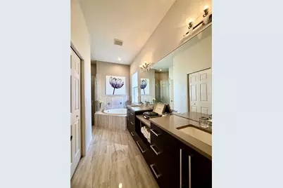 2336 Shirecrest Cove Way, Lutz, FL 33558 - Photo 17