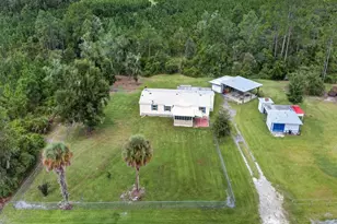 18748 NE 148th Terrace Rd, Fort Mc Coy, FL 32134 - Photo 1