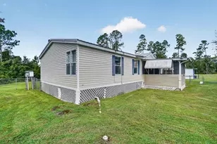18748 NE 148th Terrace Rd, Fort Mc Coy, FL 32134 - Photo 35