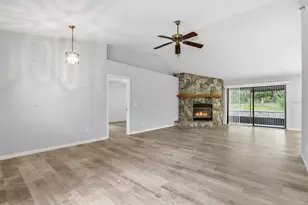 7410 W Newcastle Ct, Dunnellon, FL 34433 - Photo 7