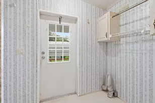 10259 W Ohio Dr, Crystal River, FL 34428 - Photo 9