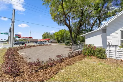 401 N Dixie Avenue, Fruitland Park, FL 34731 - Photo 9