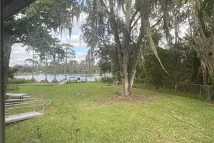122 Royal Ave, Interlachen, FL 32148 - Photo 13