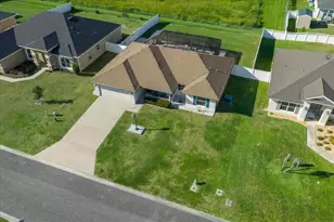 4013 SE 98th Pl, Belleview, FL 34420 - Photo 1