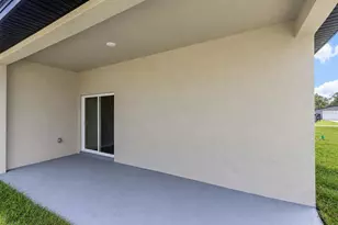 1263 W Fan Dr, Citrus Springs, FL 34434 - Photo 3