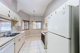 2943 Roundabout Ln, Orlando, FL 32818 - Photo 23