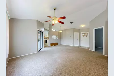 2943 Roundabout Lane, Orlando, FL 32818 - Photo 9