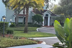2884 Somerset Park Dr, Tampa, FL 33613 - Photo 3