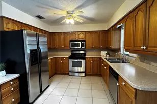 10830 SE 52nd Ave, Belleview, FL 34420 - Photo 5