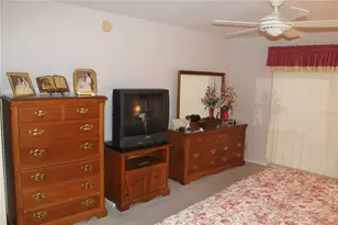 11375 SE 175th Ln, Summerfield, FL 34491 - Photo 17