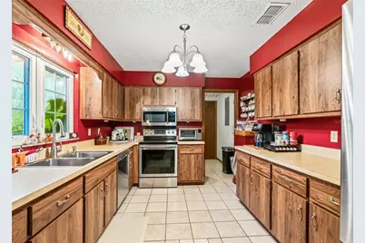2677 NE 60th Lane, Ocala, FL 34479 - Photo 13