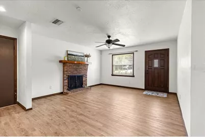 5741 NE 4th Place, Ocala, FL 34470 - Photo 3