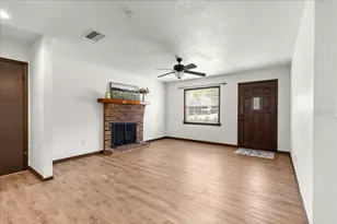 5741 NE 4th Pl, Ocala, FL 34470 - Photo 3