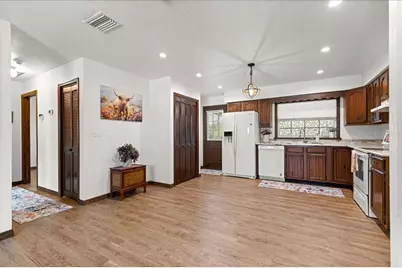 5741 NE 4th Place, Ocala, FL 34470 - Photo 9