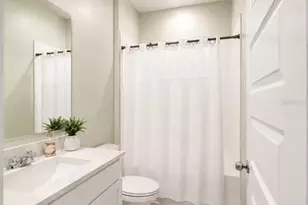 8582 Dahlia Cir, Port Saint Lucie, FL 34986 - Photo 11