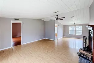 8585 NW 15th Ave, Ocala, FL 34475 - Photo 5
