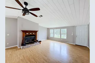 8585 NW 15th Avenue, Ocala, FL 34475 - Photo 3