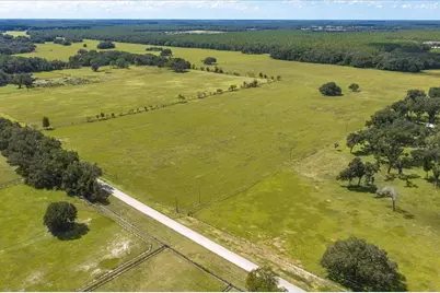 Se 215th Avenue, Morriston, FL 32668 - Photo 1