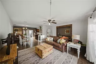2412 NE 11th Ct, Ocala, FL 34470 - Photo 7