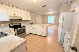 1715 NE 5th St, Ocala, FL 34470 - Photo 9