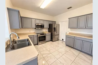 5090 NE 122nd Boulevard, Oxford, FL 34484 - Photo 17
