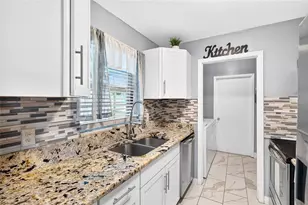 12411 Brookside St, Spring Hill, FL 34609 - Photo 15