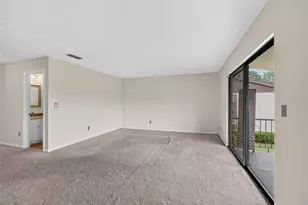 530 Fairways Cir, Ocala, FL 34472 - Photo 7
