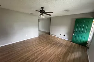 3681 NE 22nd Ave, Ocala, FL 34479 - Photo 3