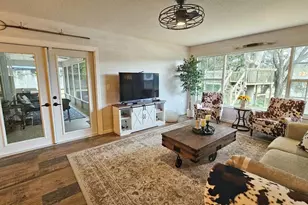36236 Mary Ellen St, Fruitland Park, FL 34731 - Photo 15